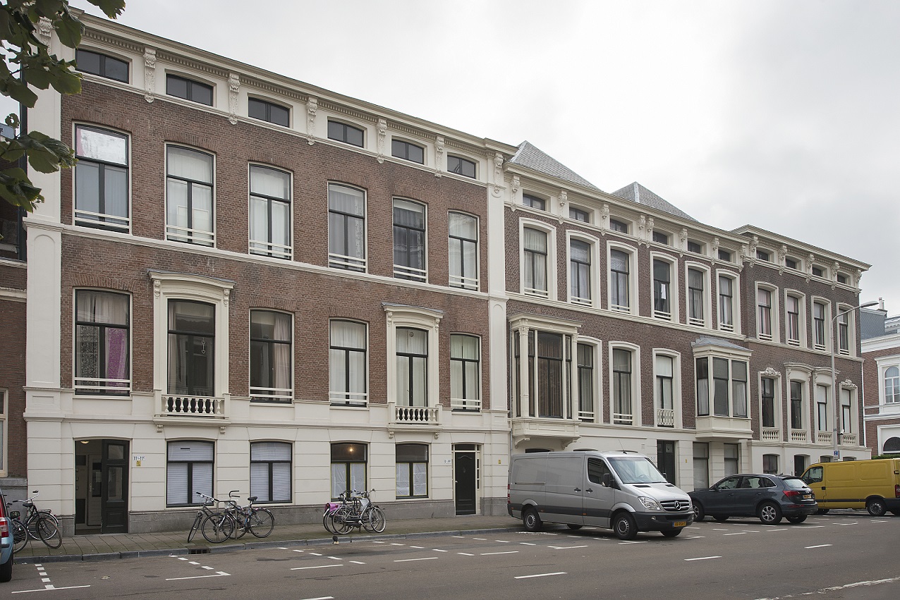 Burgemeester van Karnebeeklaan 11C, Den Haag
