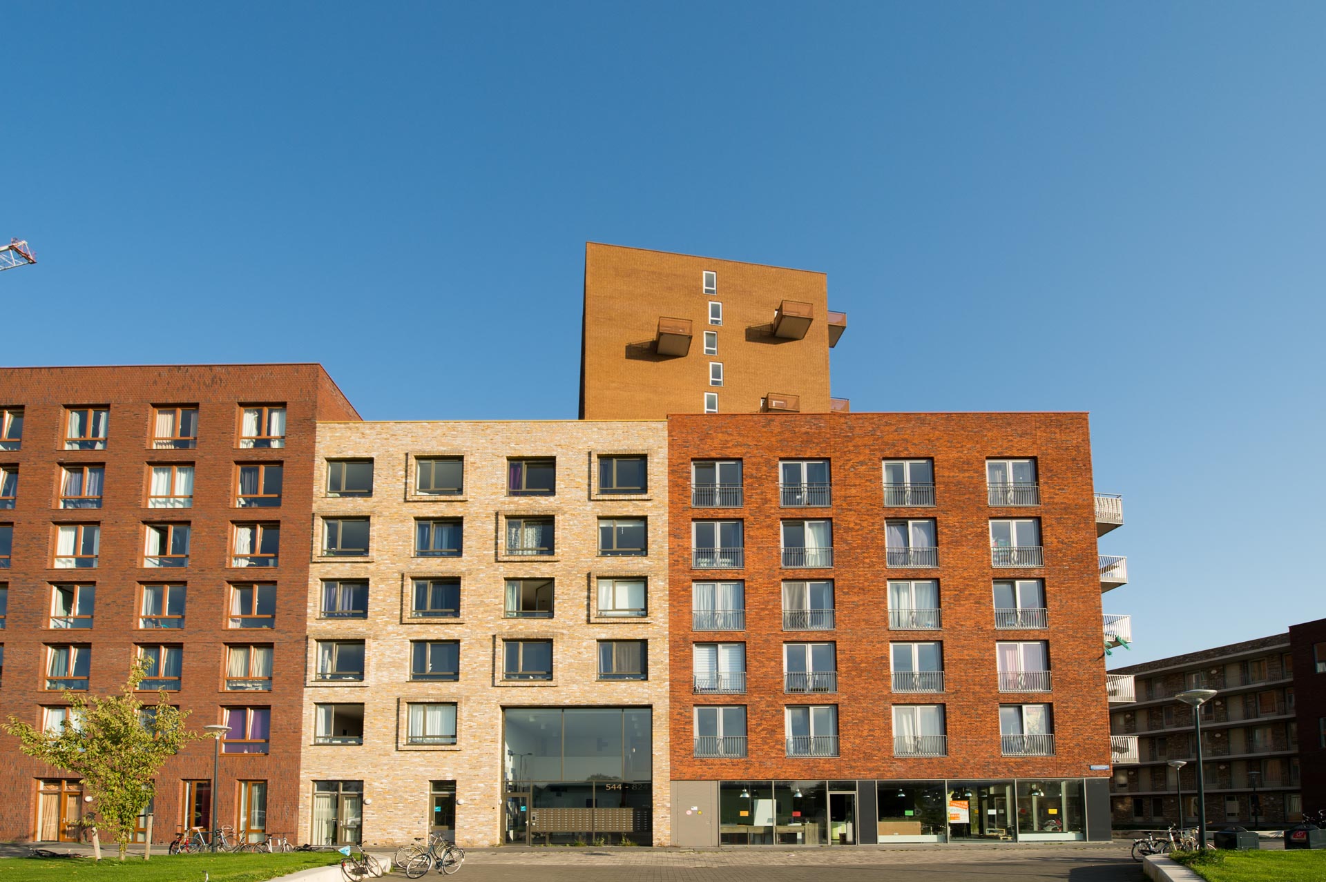 Deltaweg 1324, Leiden